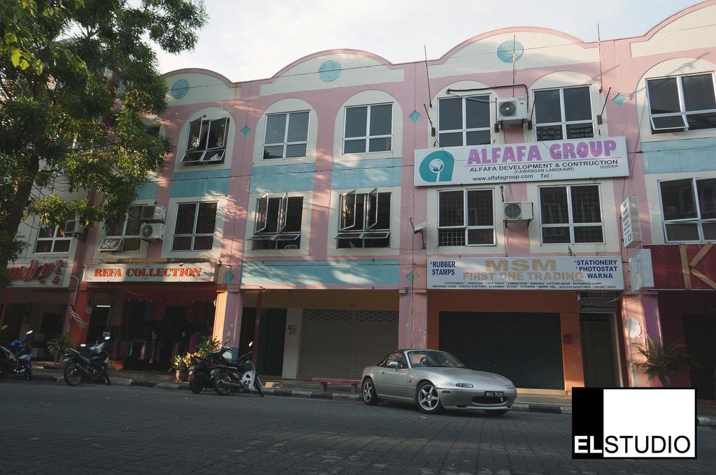 El Studio Hostel Langkawi Kuah Exterior foto